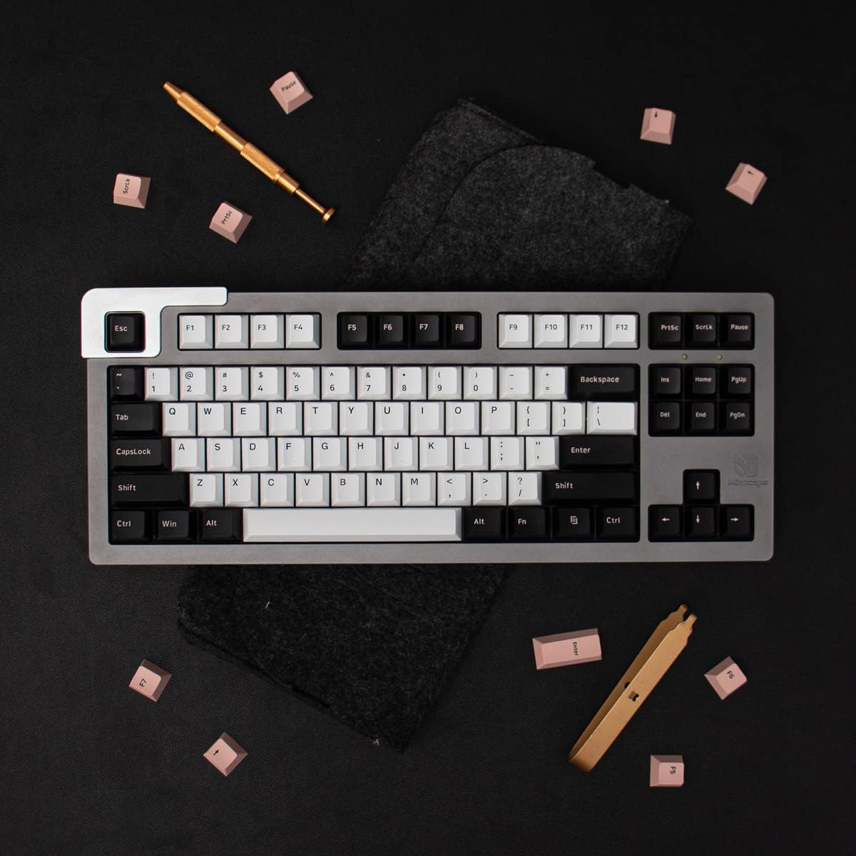 Olivia Keycaps 172 Keys Cherry Profile Doubleshto Keycap Set Fit for Alice Keyboard 61/64/87/104/108 Cherry Mx Switches ISO ANSI Layout Alice Keyboard Mechanical Keyboards